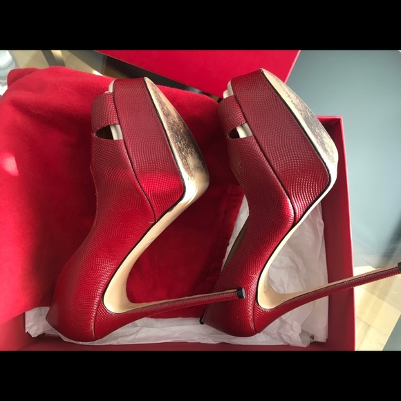 🔥 Valentino Rosso Peep Toe Pumps 🎈 - Picture 4 of 8